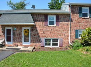 670 S Cedar St, Lititz, PA 17543