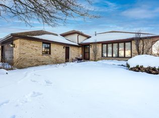 15714 Parkside Dr, Homer Glen, IL 60491