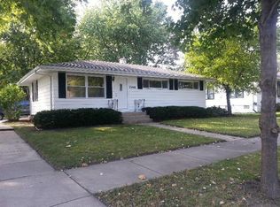 7346 Madison Ave, Hammond, IN 46324
