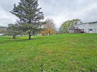 608 7th Ave, Meyersdale, PA 15552