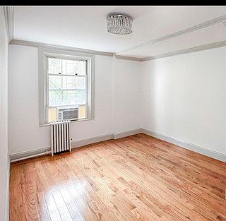 3rd image of 99 Butler St Floor 2
