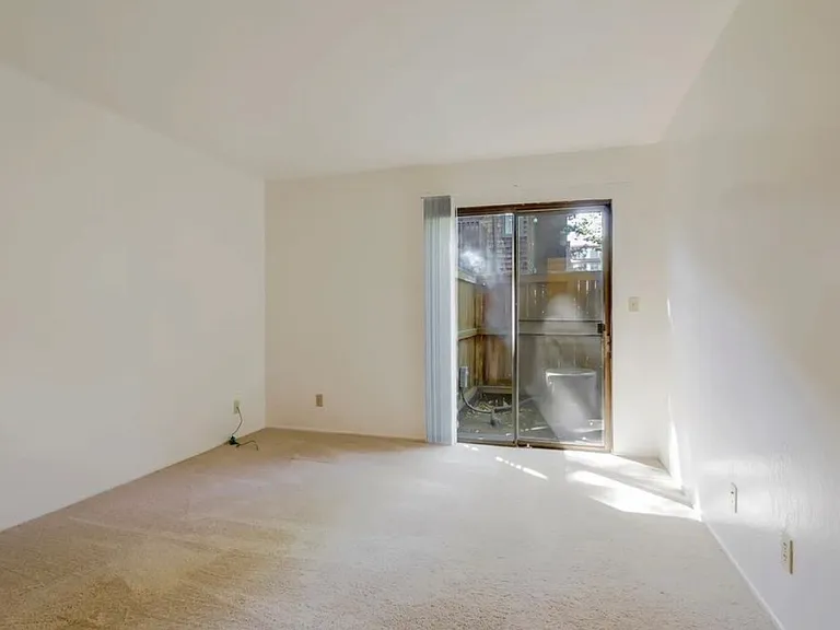 1158 Honey Trl — Photo 11