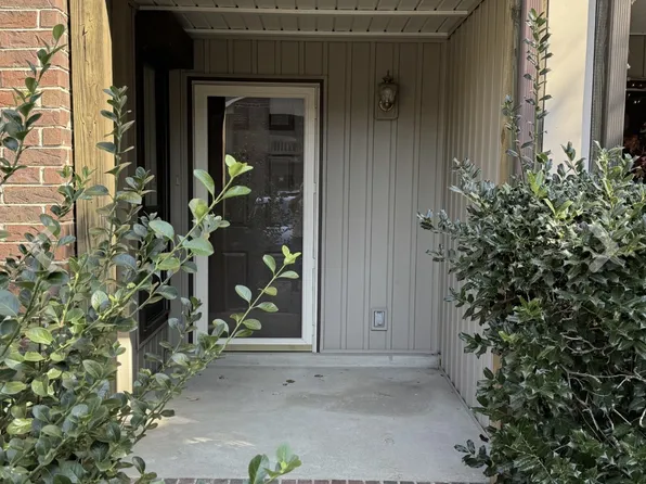 823 Highway 70 E, Dickson, TN 37055