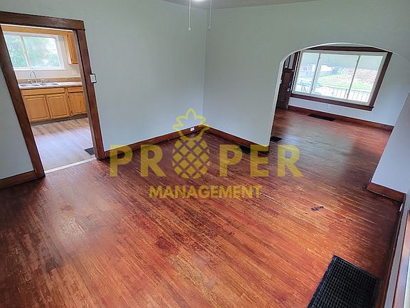 2nd image of 182 Lorenz Ave