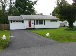 1218 Hill St, Paducah, KY 42003