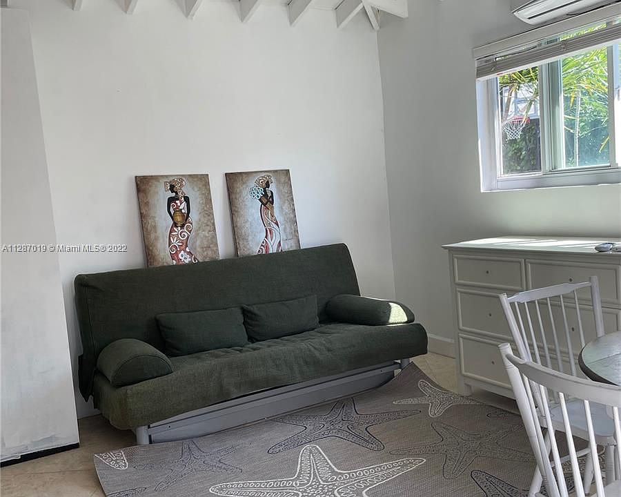 1st image of 1365 Marseille Dr Unit 1