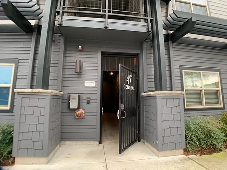 13905 SW Meridian St #310 — Photo 39