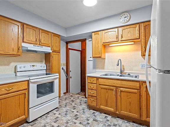 2nd image of 4063 Miner Dr