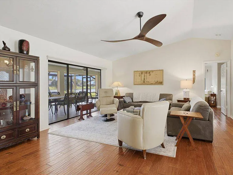 9874 Campbell Cir — Photo 12