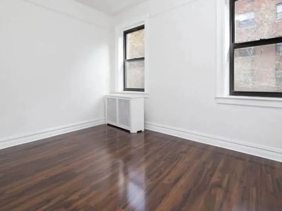2nd image of 16 Spring St APT 2