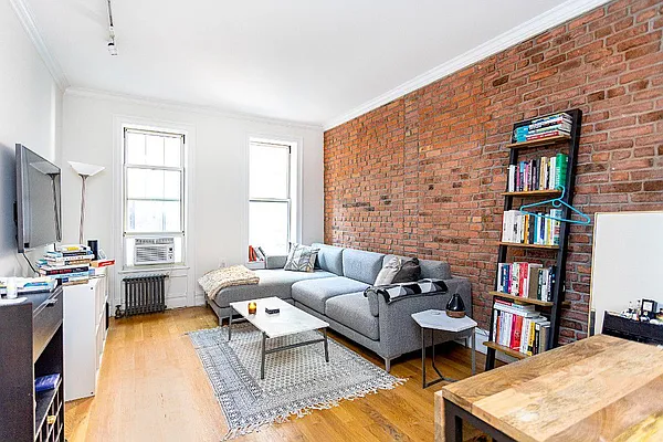 Rented by Living New York | media 17