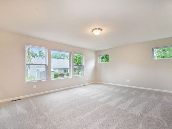 3rd image of 16541 Charles Town Dr