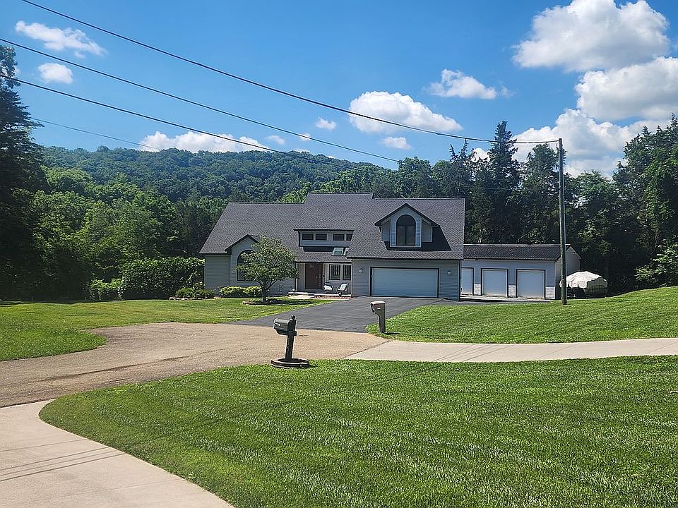 1st image of 4604 Stillwood Ct