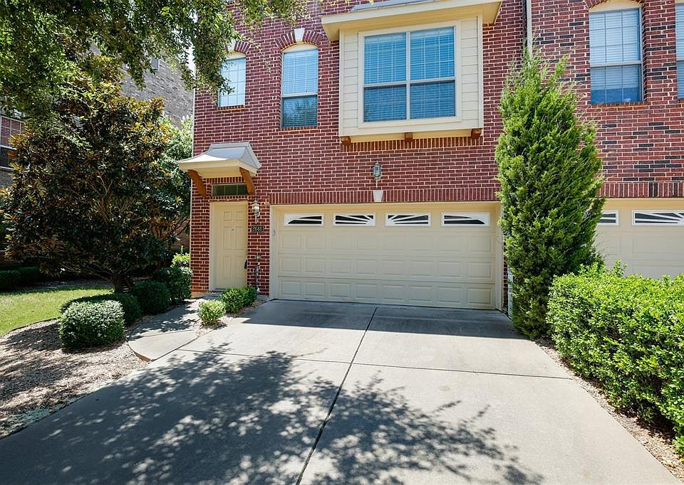 1st image of 2646 Chambers Dr
