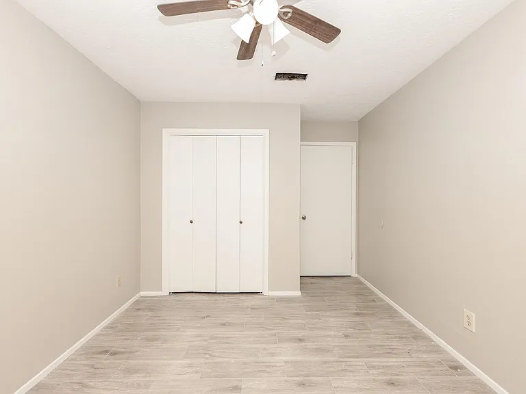 11938 Paramount Ln — Photo 19