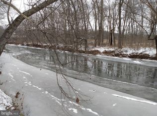 Glen Marney Way, Berkeley Springs, WV 25411