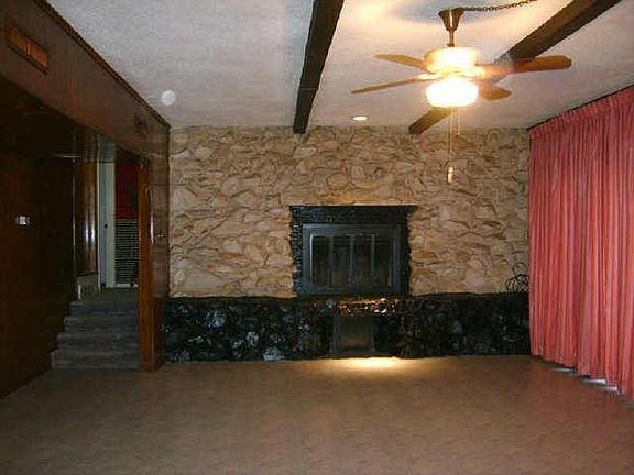 4th image of 2441 Annglen Dr