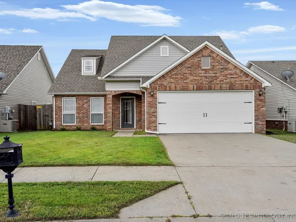 40 E Fairlane Pl, Sapulpa, OK 74066