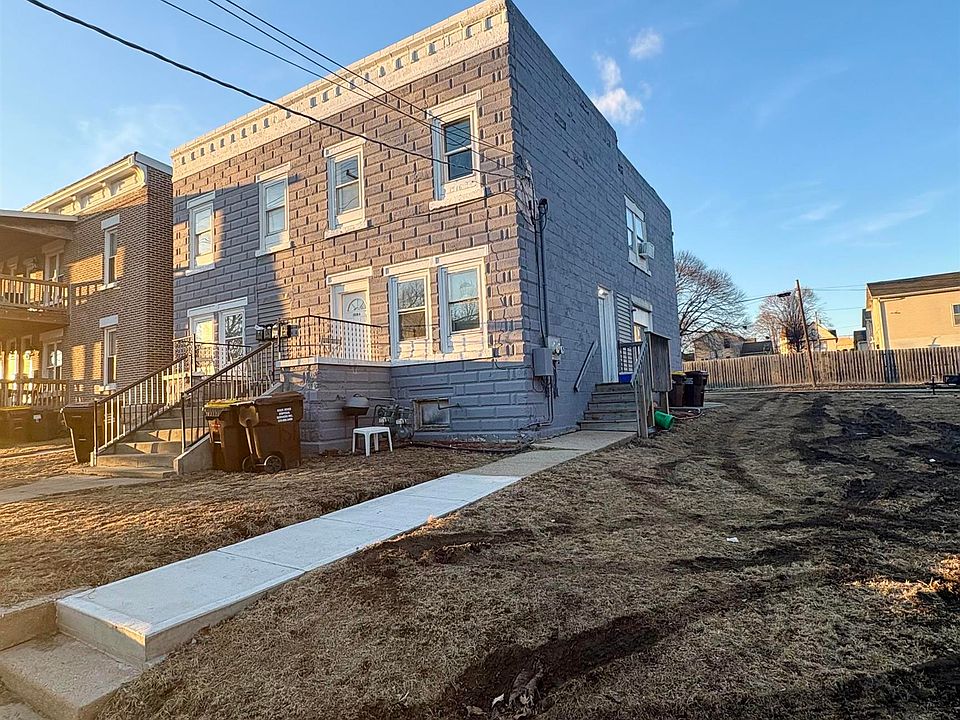 2nd image of 1516 5th Ave