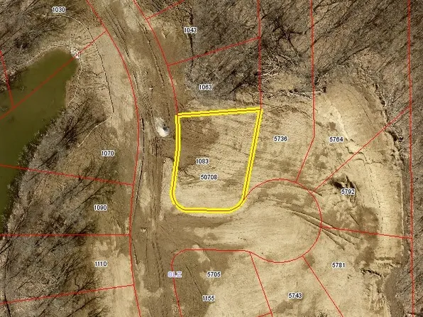 1083 Arbor Woods Dr, Pleasant Hill, IA 50327