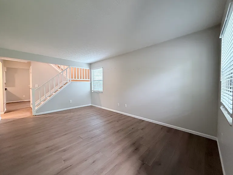 4849 Herndon Dr — Photo 3