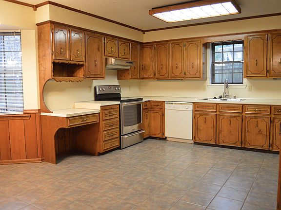 Kitchen with new range