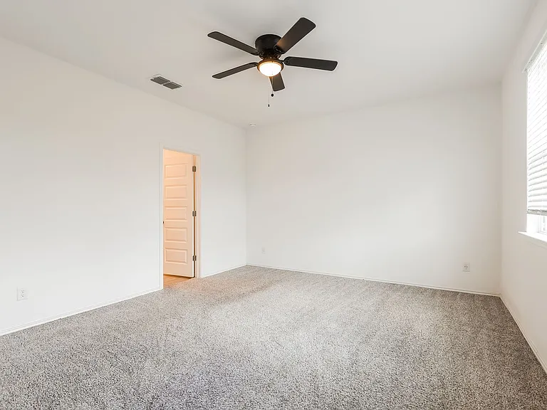 13210 Hagerd Loop — Photo 10