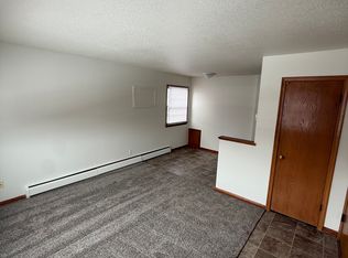 5121 University Ave NE #101, Minneapolis, MN 55421