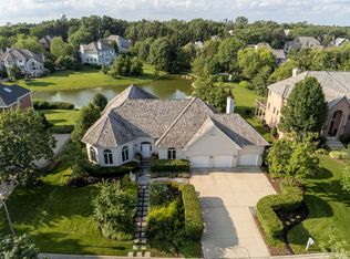 141 Kraml Dr, Burr Ridge, IL 60527