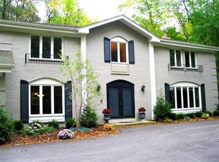 10928 N Lake Shore Dr, Mequon, WI 53092