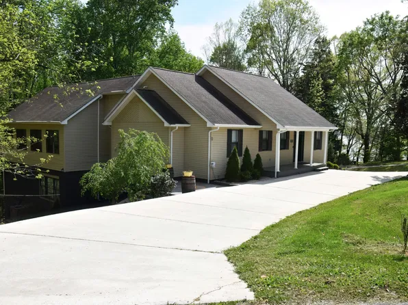 105 W Paradise Dr, Winchester, TN 37398