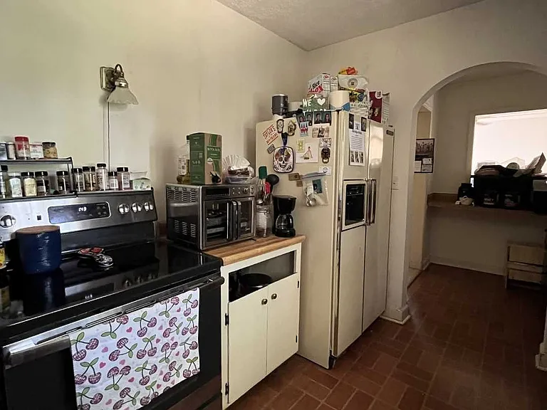 2316 Manchester Rd — Photo 11