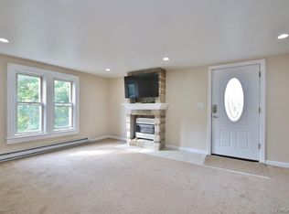 208 Myrtle Ave UNIT 3, Mahopac, NY 10541
