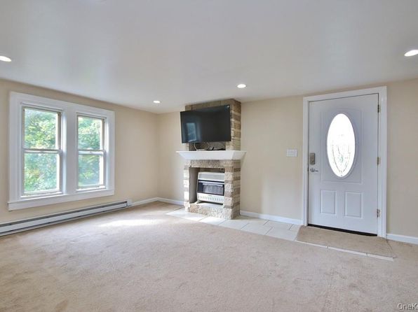 208 Myrtle Ave Unit 3