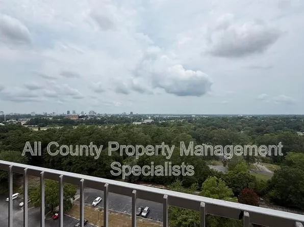 1825 Saint Julian Pl APT 18E, Columbia, SC 29204
