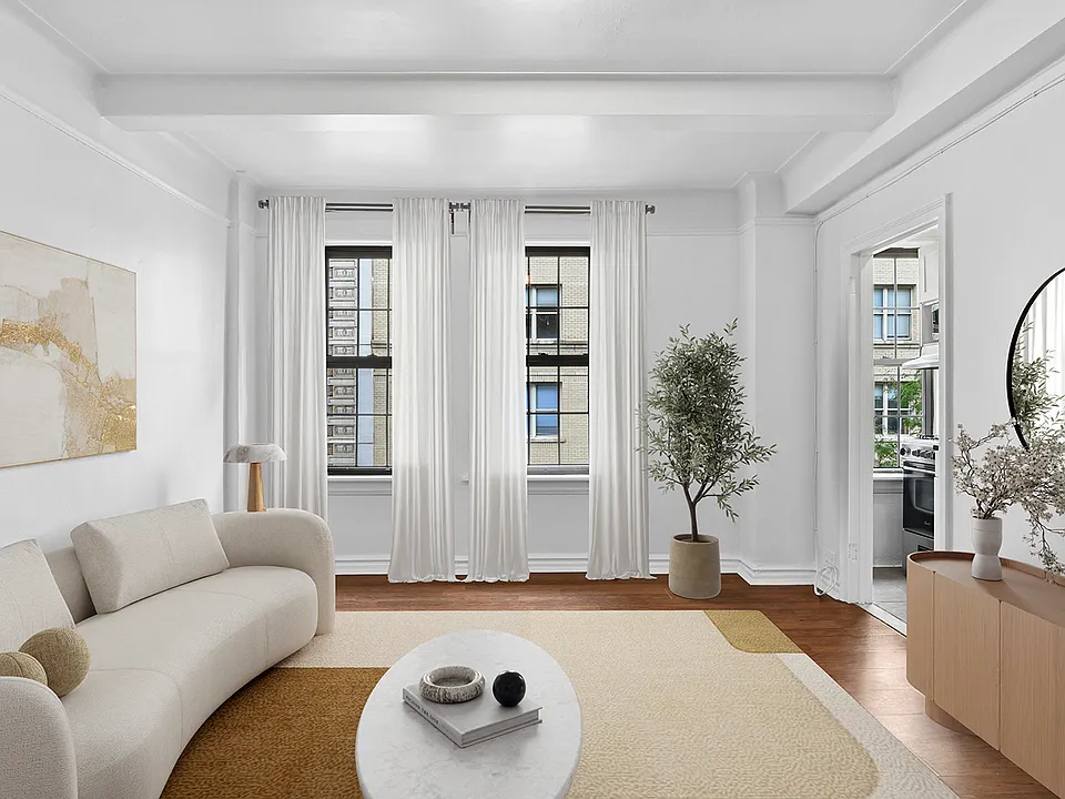 52 Clark St #5R