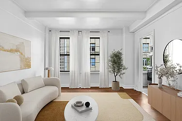 52 Clark Street, #5R