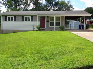 10990 Margatehall Dr, Bridgeton, MO 63044