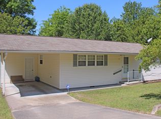 106 Norman Dr, Petal, MS 39465