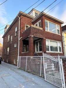 56 Warner Ave #3, Jersey City, NJ, 07305