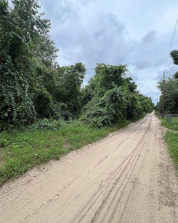 1st image of NE 38TH PLACE LOT 51