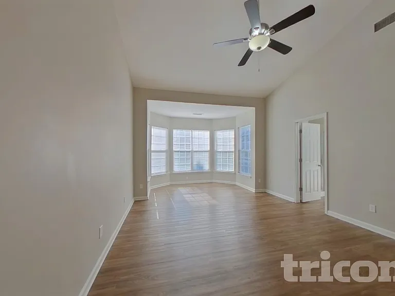 6202 Trotters Ridge Rd — Photo 8