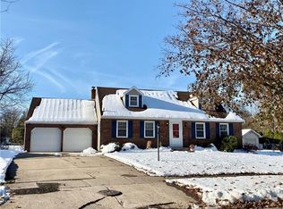 67 Oakhurst Dr, Rochester, NY 14617