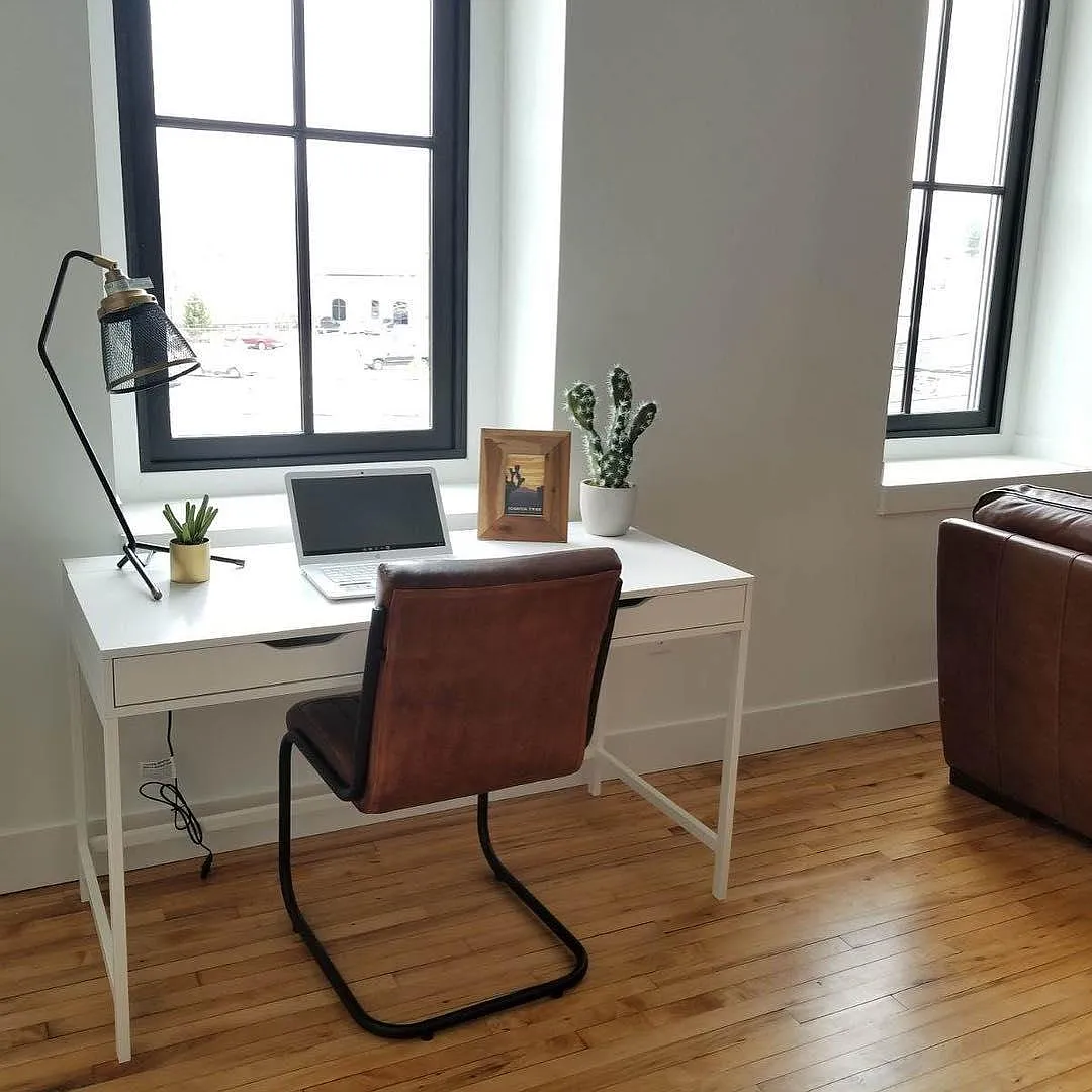 1 bed, 1013 sqft, $1,379 — Photo 2