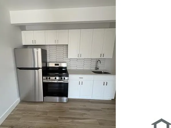 109 Legion St, Brooklyn, NY 11212