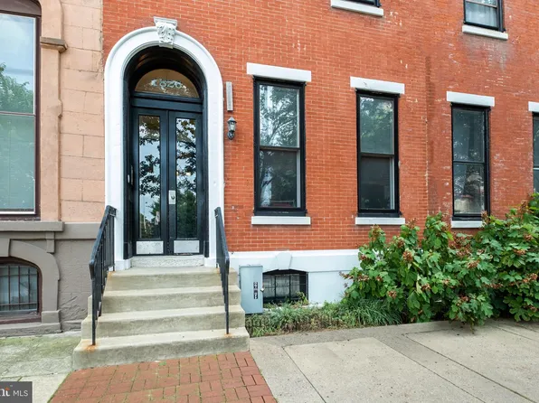 1826 Green St APT 2R, Philadelphia, PA 19130