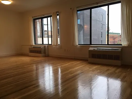 Rented by Marc Alloul, LREB | media 7