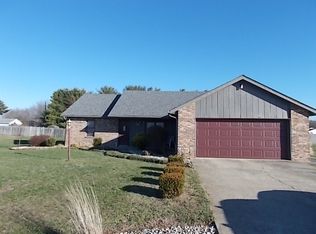 7930 S Cullen Pl, Terre Haute, IN