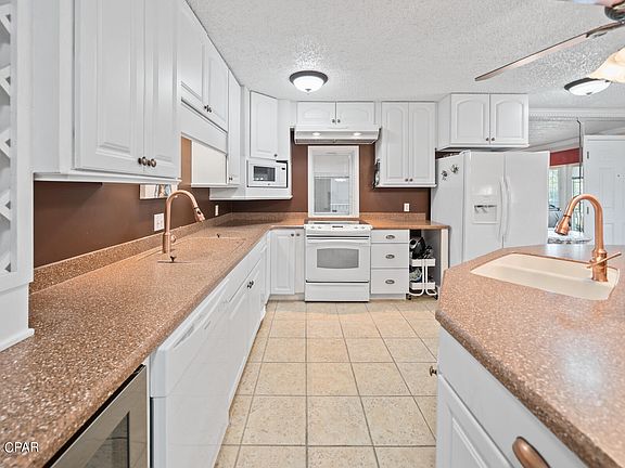5th image of 2100 W Beach Dr APT I201
