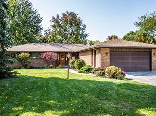 1316 Jonquil Ln, Greenville, OH 45331